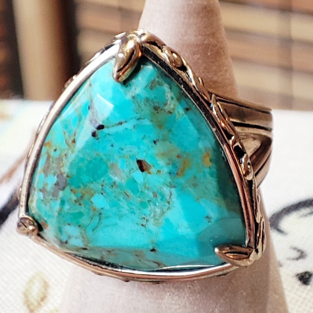 BARSE Triangle Gemstone Turquoise? Ornate Heavy Oversized Ring Brass Size 8 - Picture 2 of 9